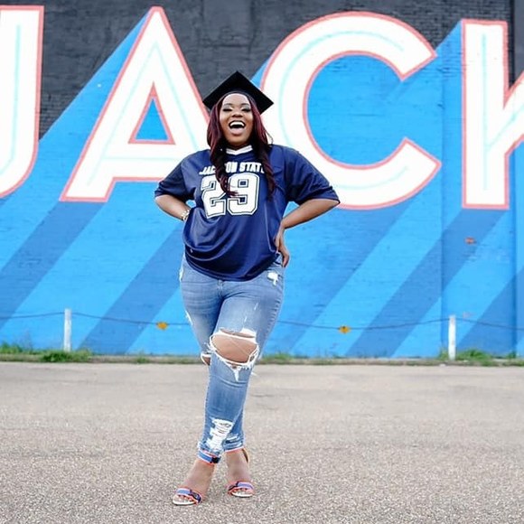 Meet your Posher, Michele - Picture 1 of 1